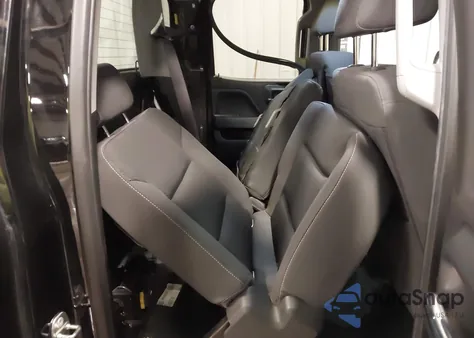 2018 Chevrolet Silverado 1500 2Lt from USA, damaged, VIN 2GCVKREC0J1105652